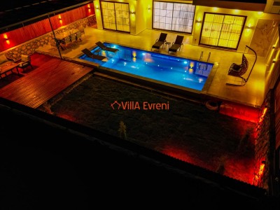 VillA Golden 2